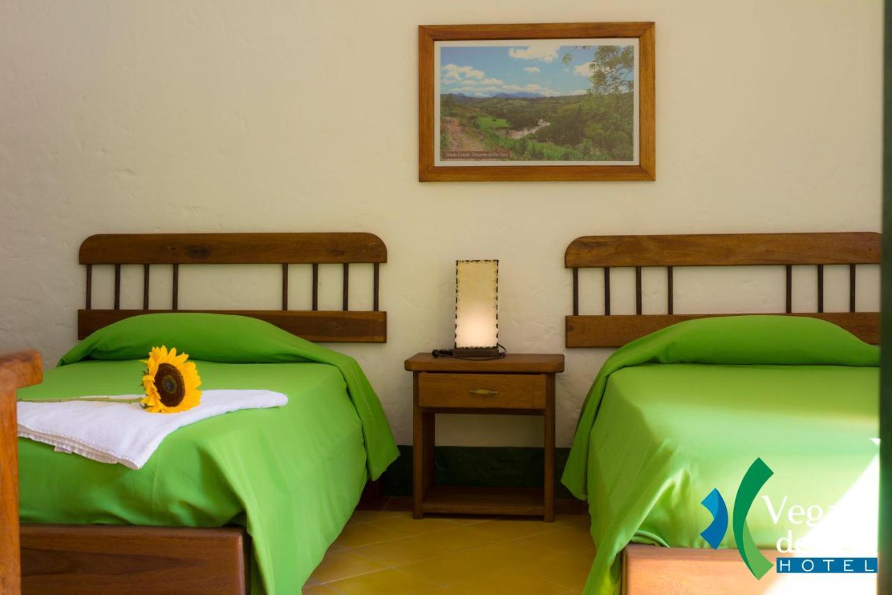 Hotel Vegas Del Rio Tamesis Luaran gambar